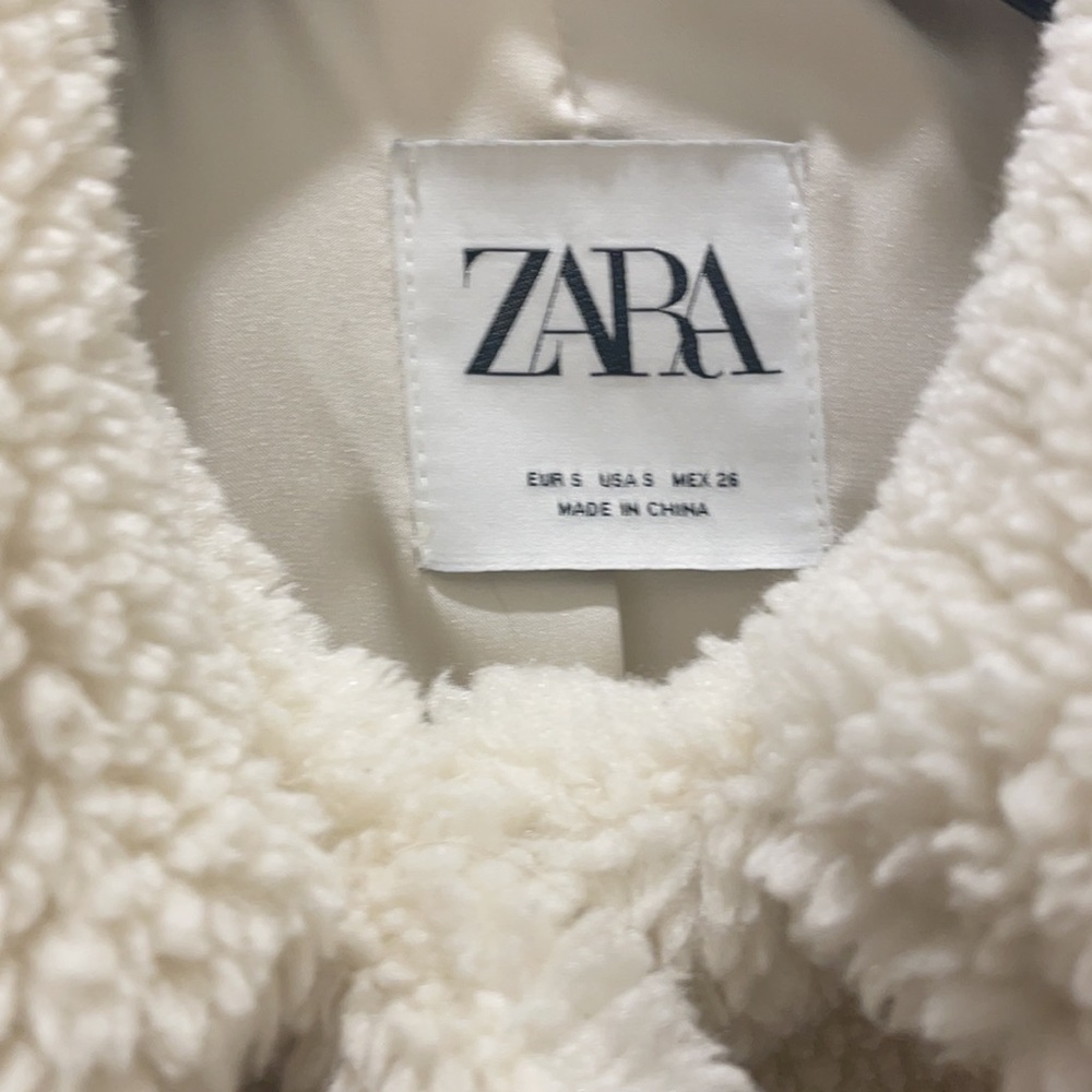 Zara white teddy coat - Picture 5 of 5